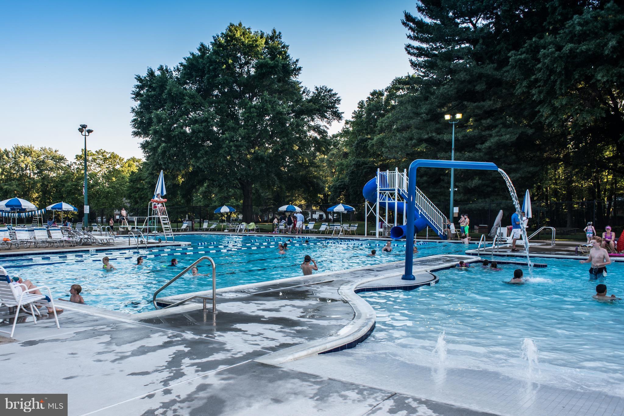 WAYNEWOOD - Residential