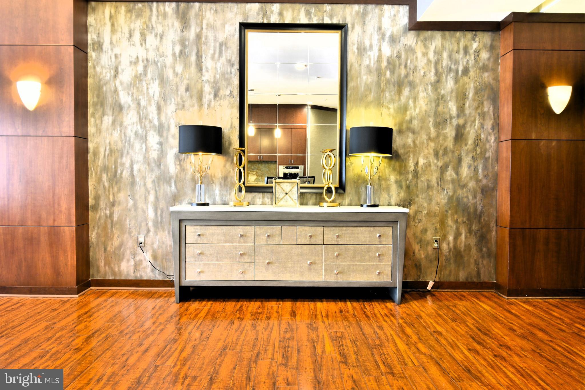 MERCER - Residential