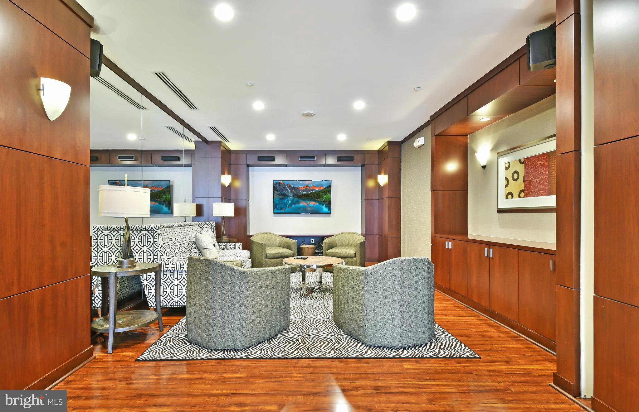 MERCER - Residential