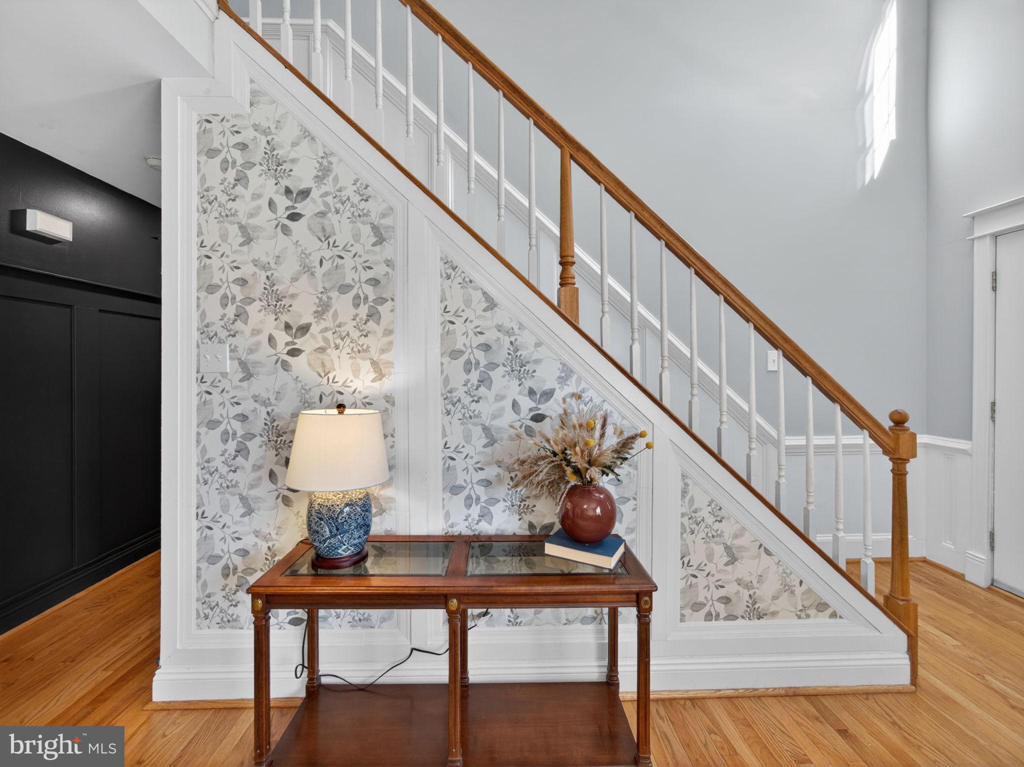 BUCKINGHAM SQ - Residential