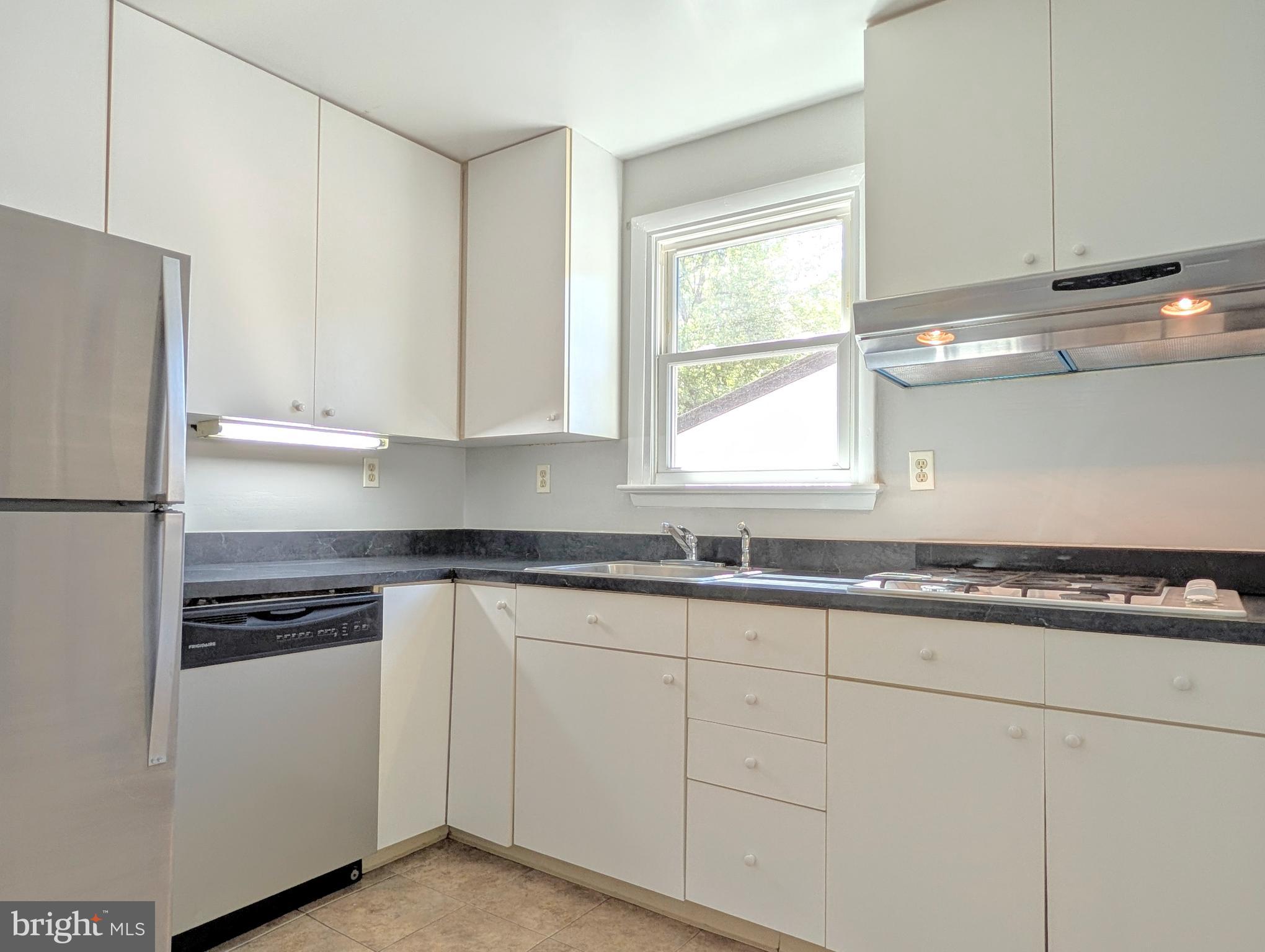 BERWYN HEIGHTS - Residential