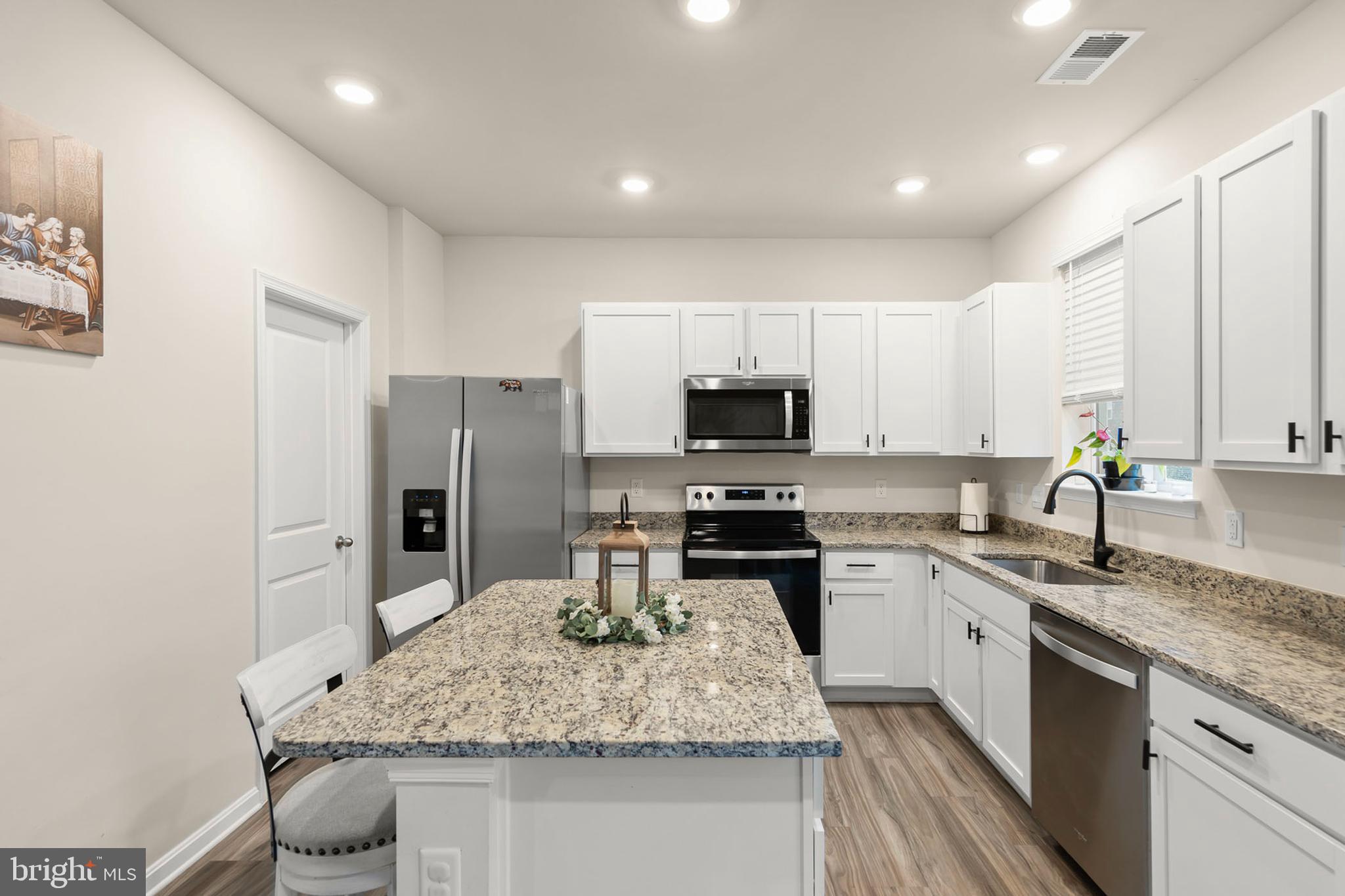 MAGNOLIA SPRINGS - Residential Lease