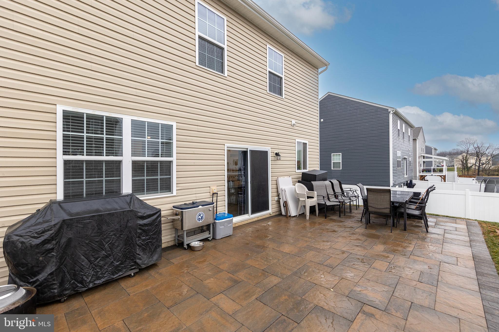 MAGNOLIA SPRINGS - Residential Lease