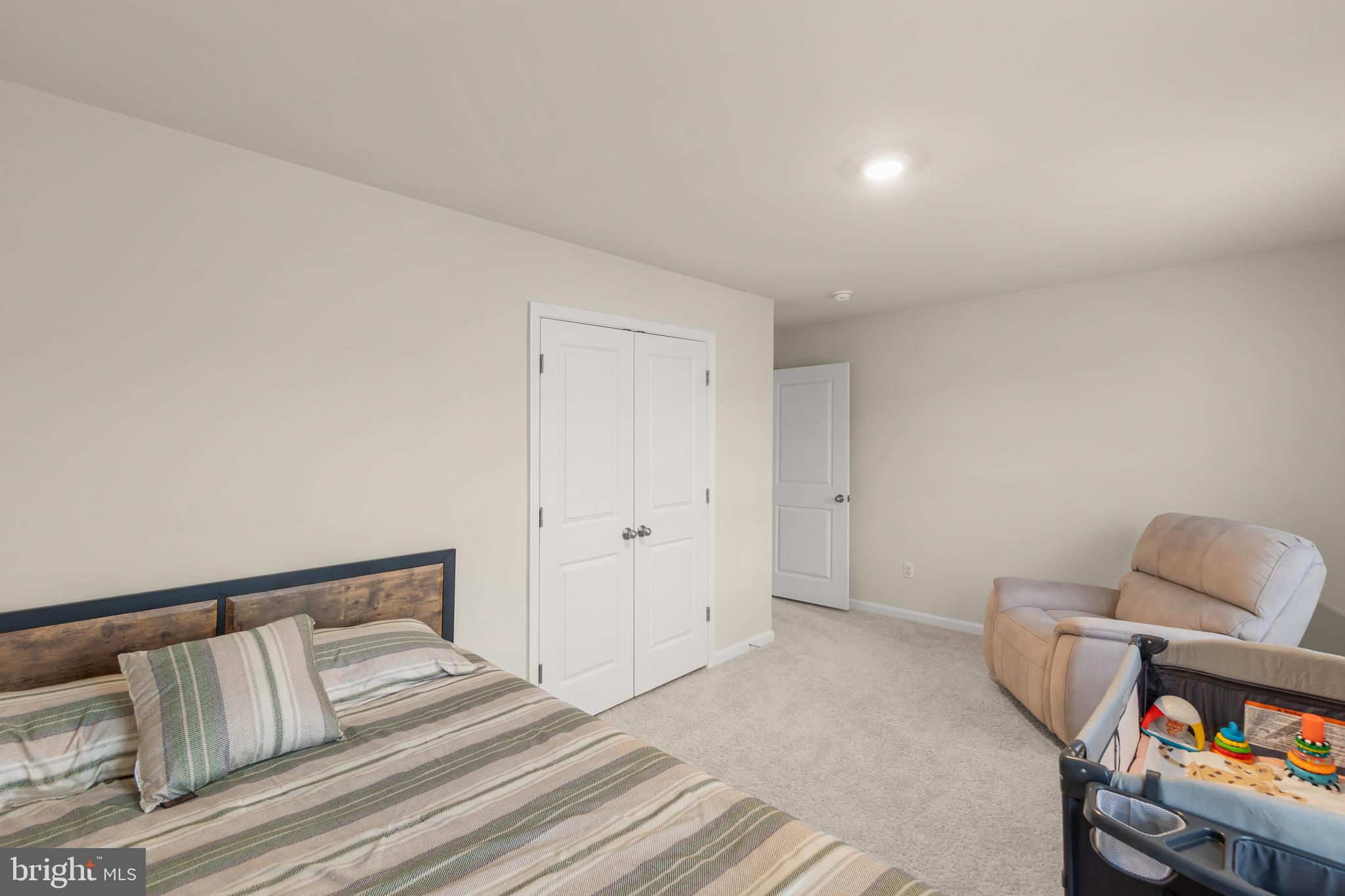 MAGNOLIA SPRINGS - Residential Lease