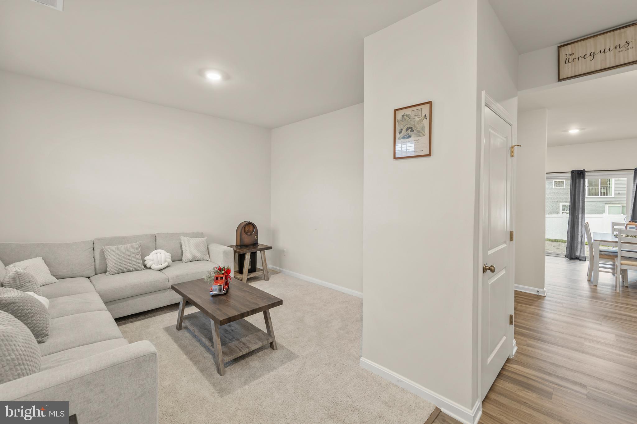 MAGNOLIA SPRINGS - Residential Lease