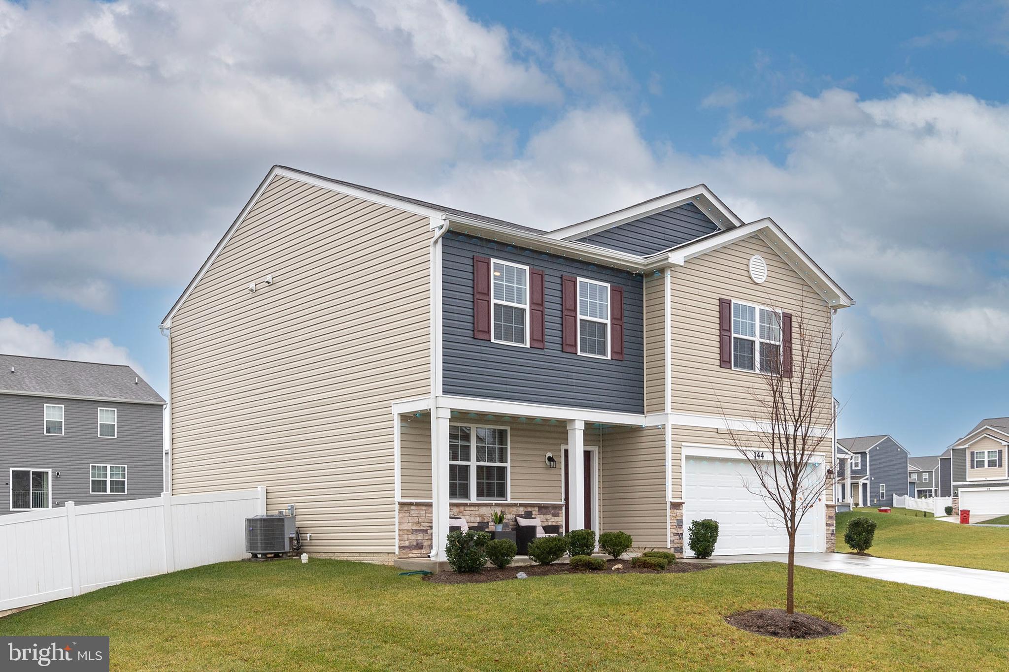 MAGNOLIA SPRINGS - Residential Lease