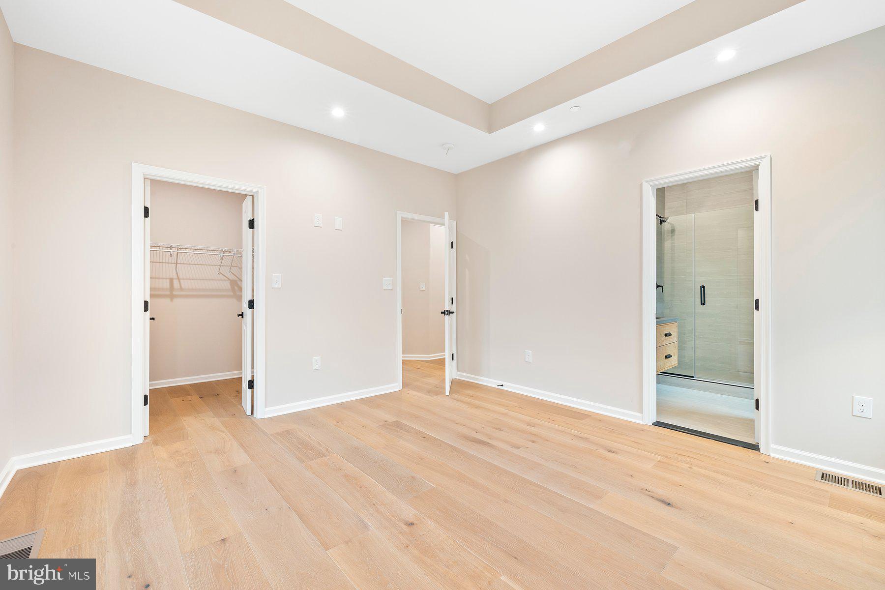 BELLEVALE - Residential