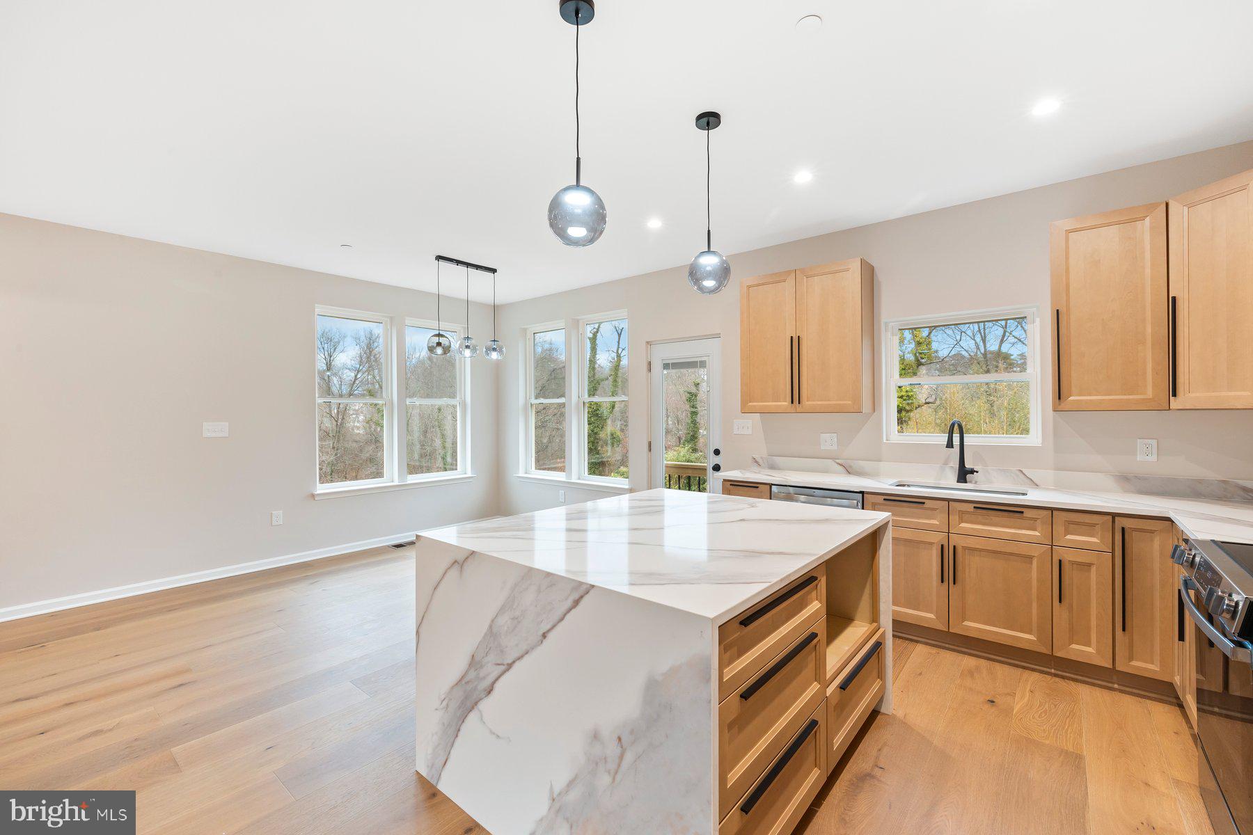 BELLEVALE - Residential