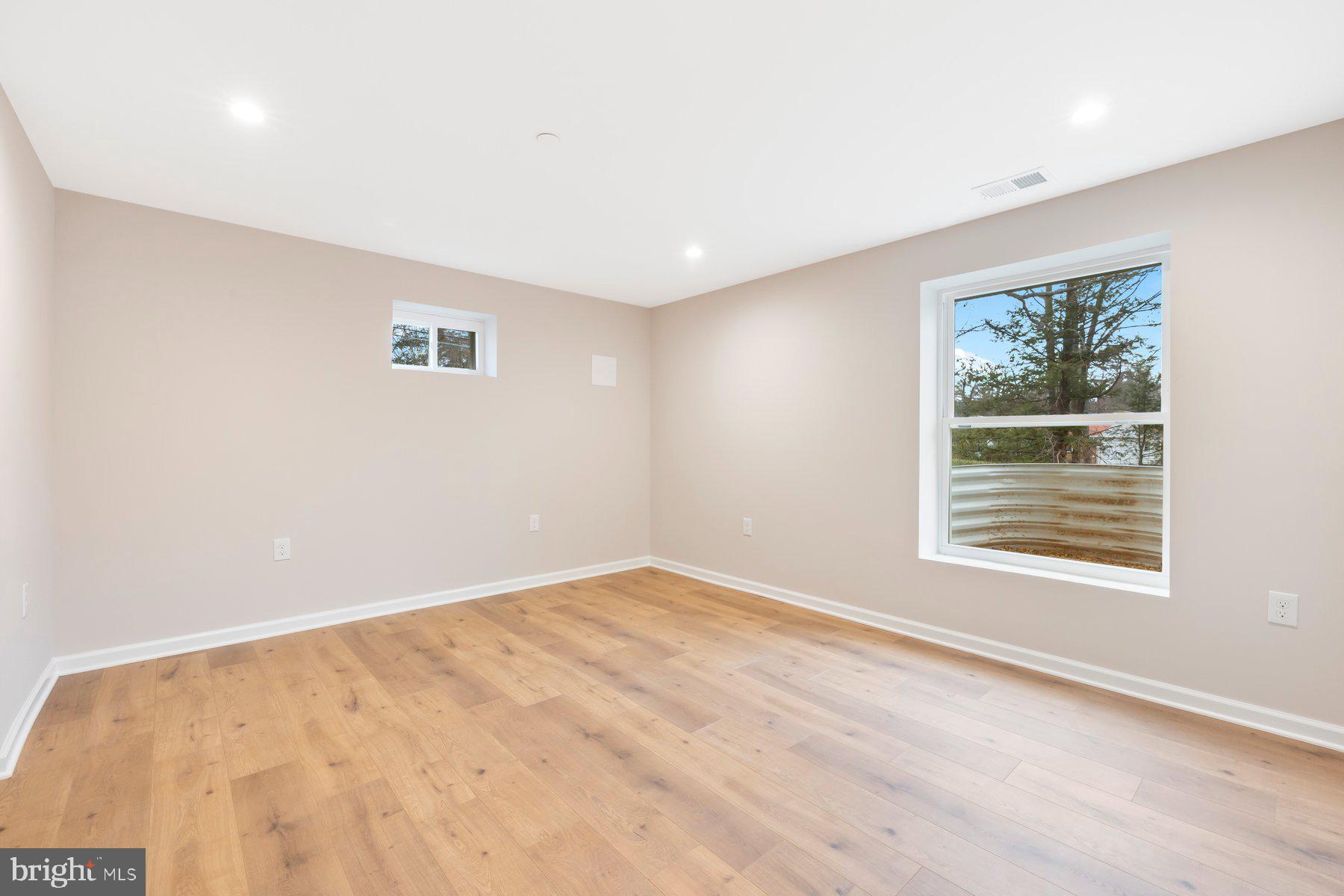 BELLEVALE - Residential