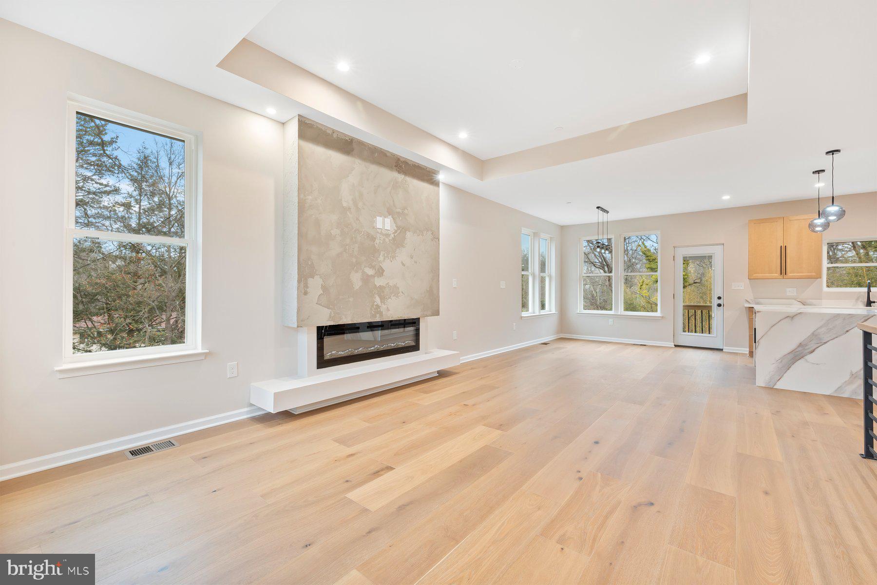 BELLEVALE - Residential