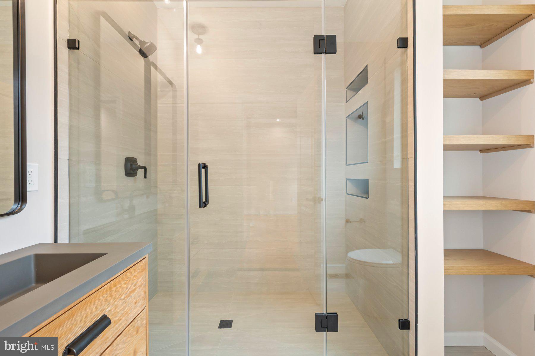 BELLEVALE - Residential