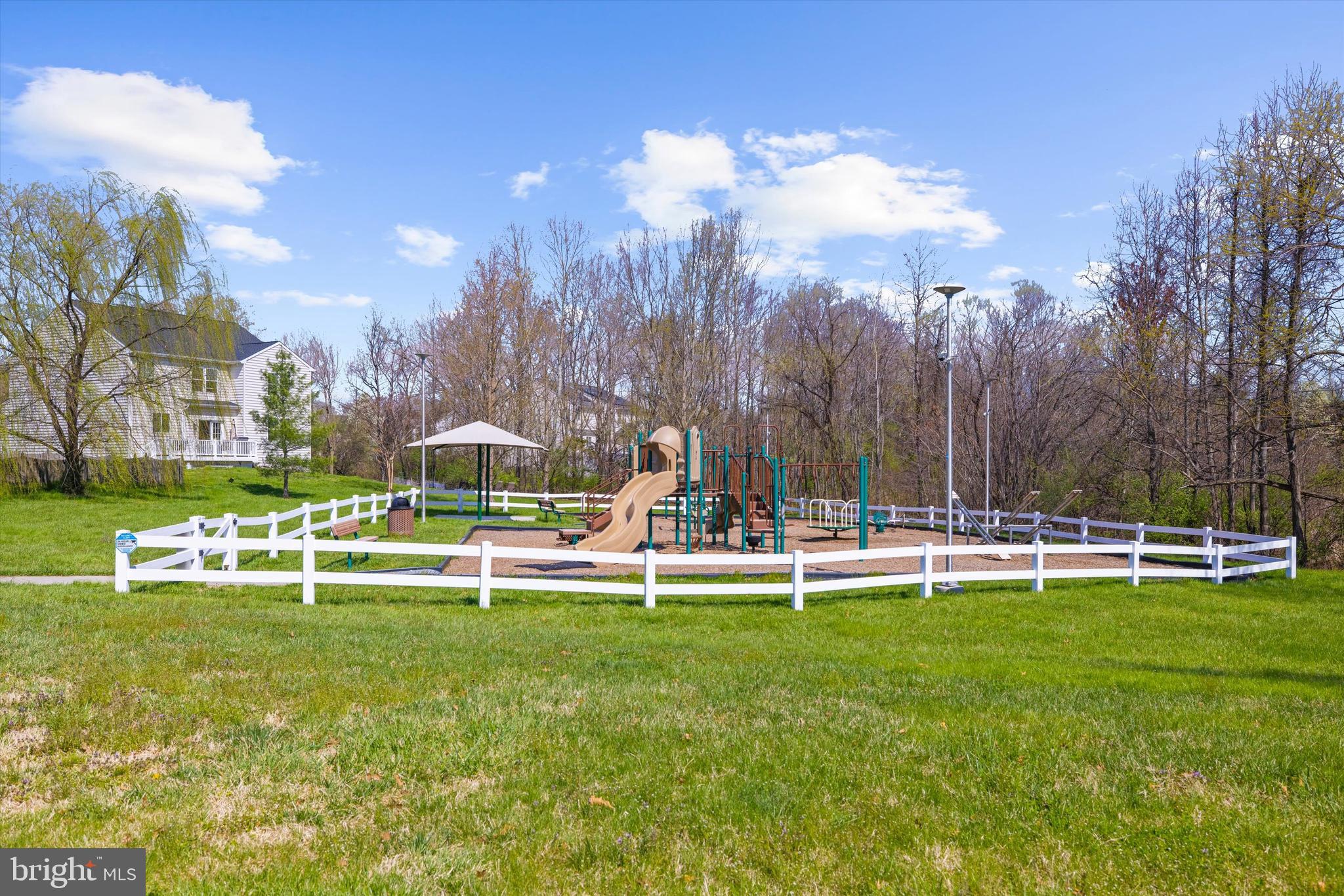 NORTH BROOK - Residential