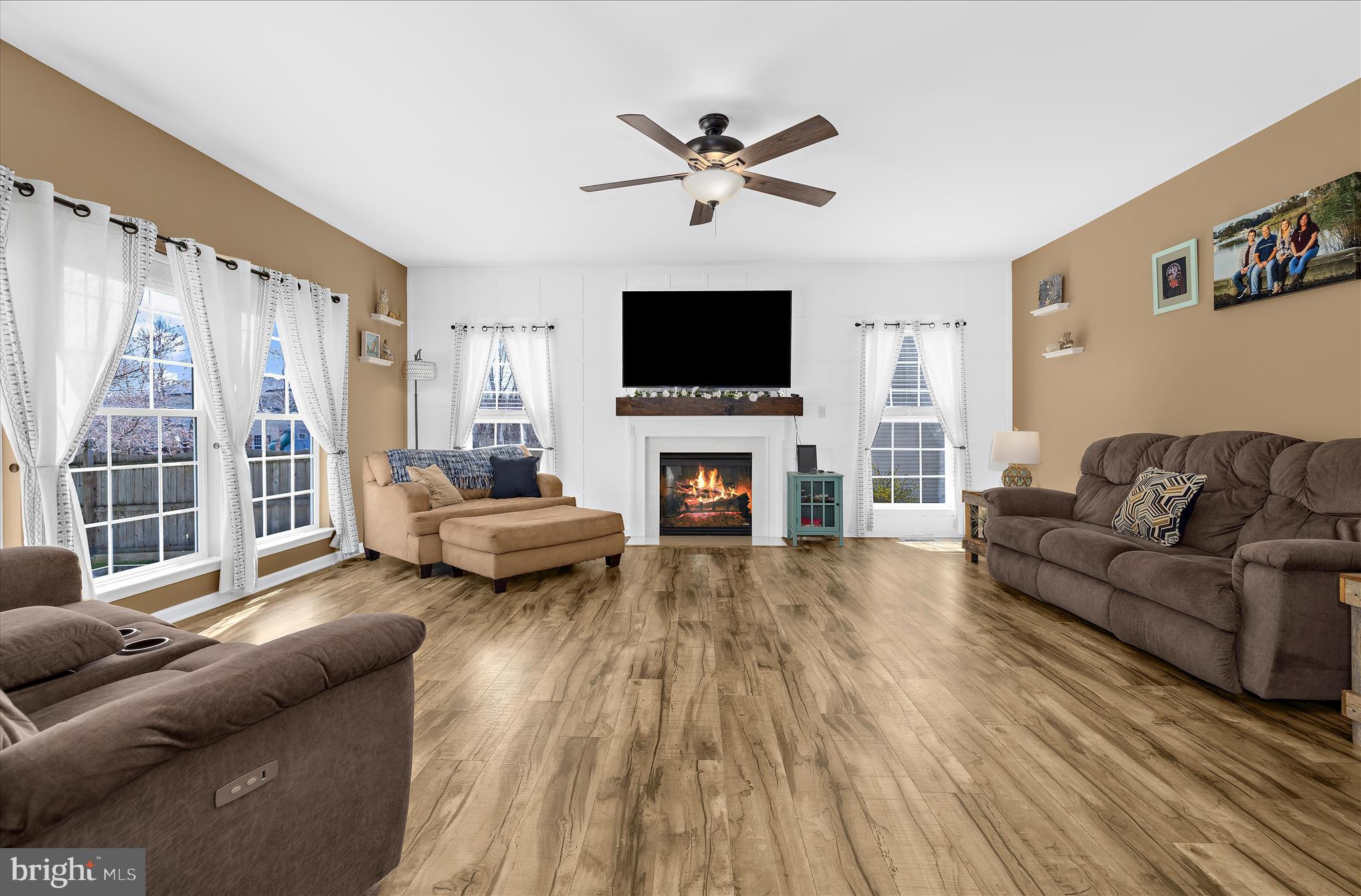 NORTH BROOK - Residential