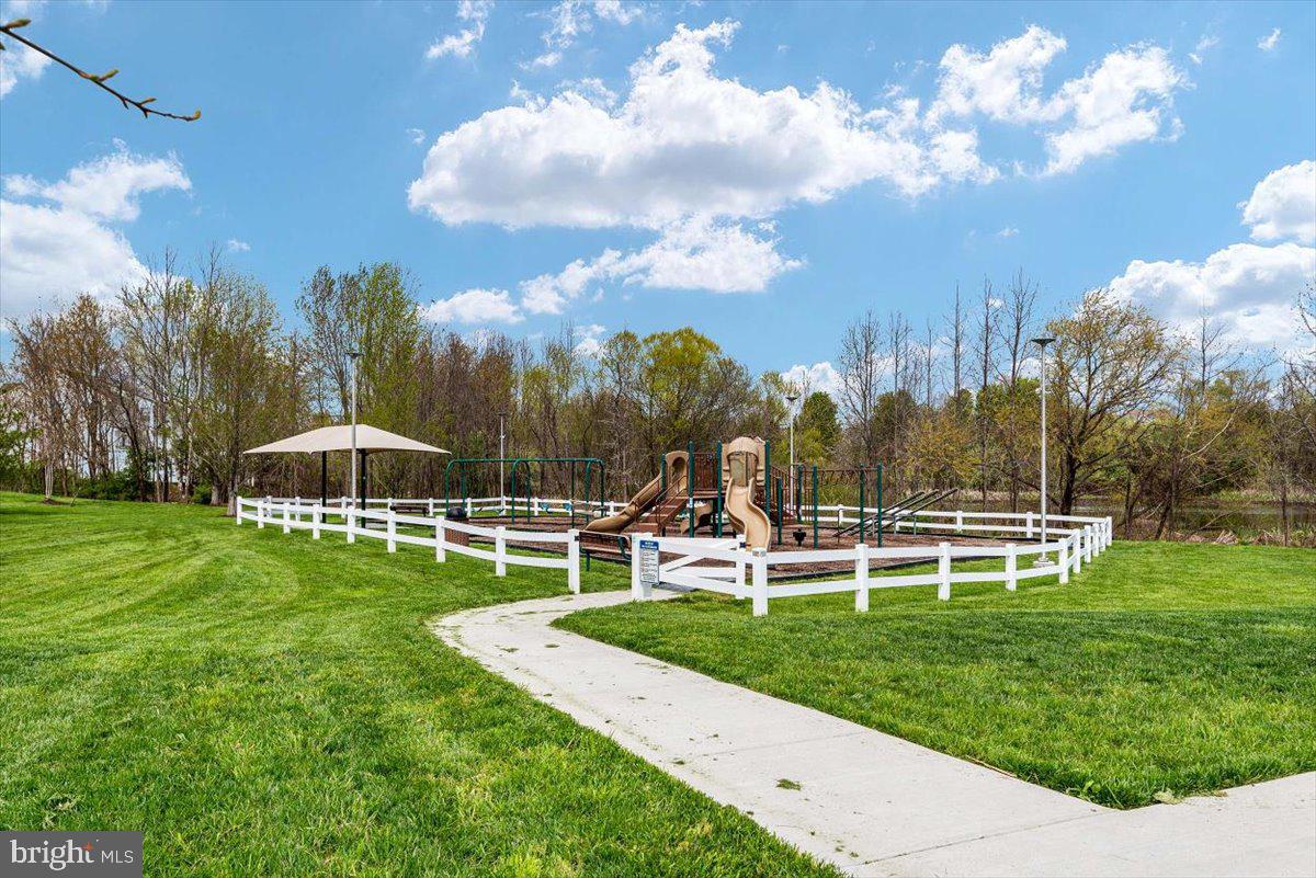 NORTH BROOK - Residential