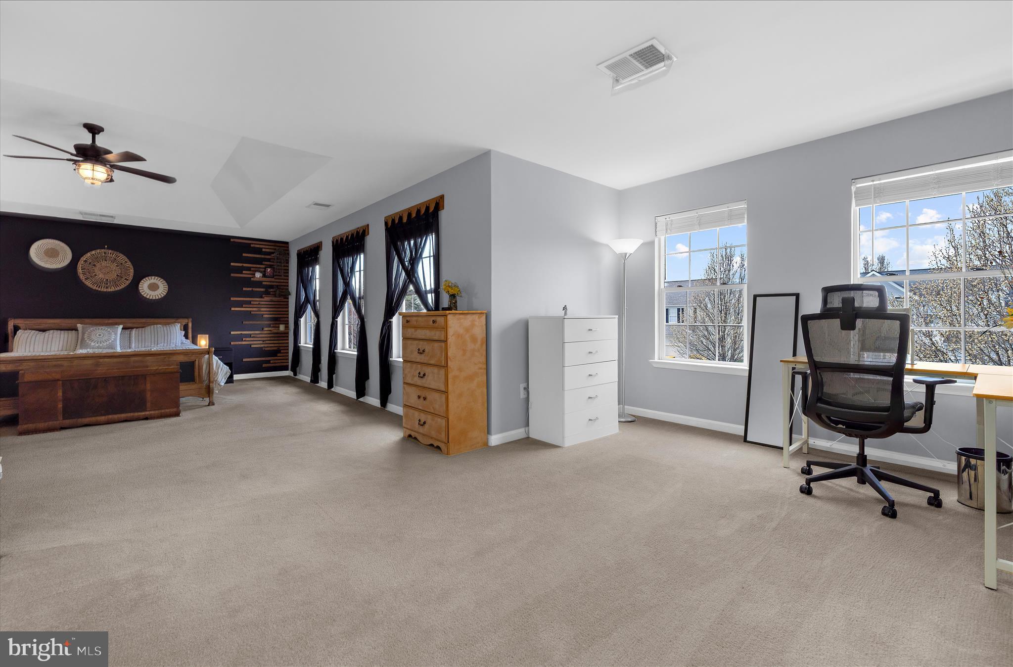 NORTH BROOK - Residential