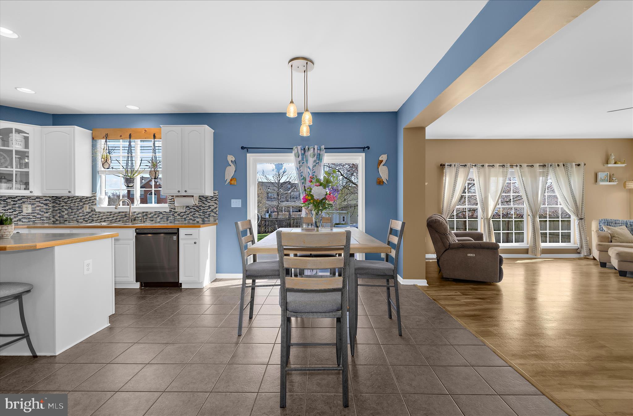 NORTH BROOK - Residential