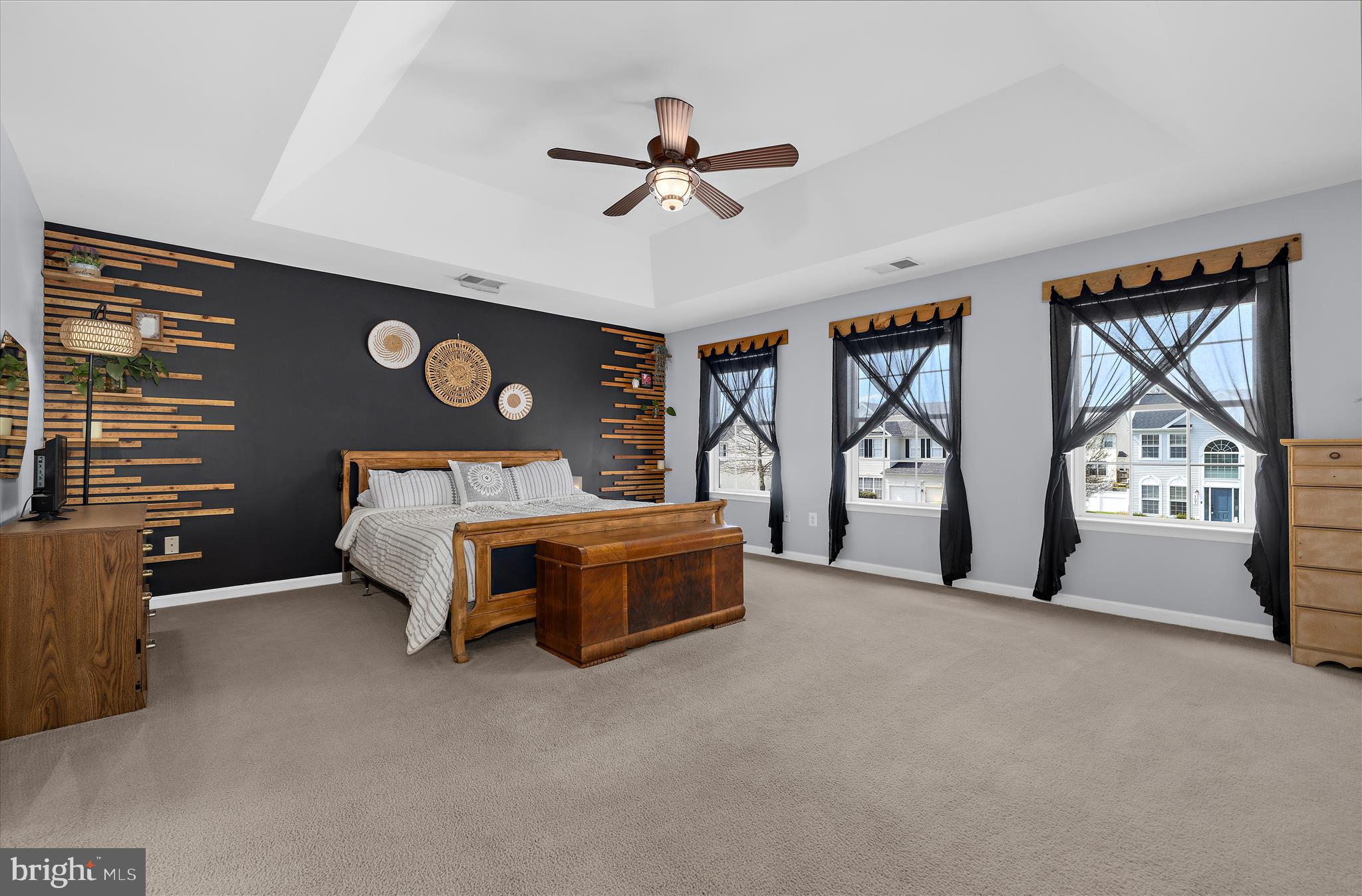 NORTH BROOK - Residential