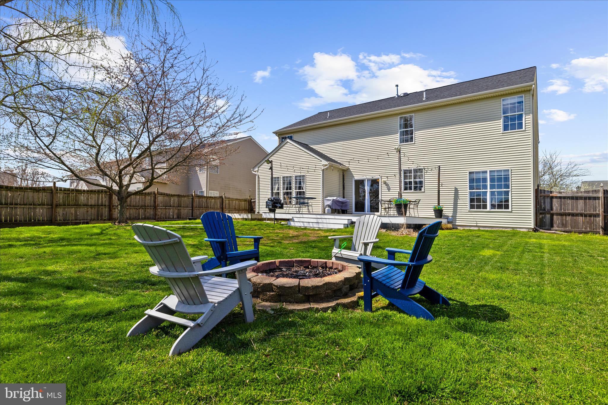 NORTH BROOK - Residential