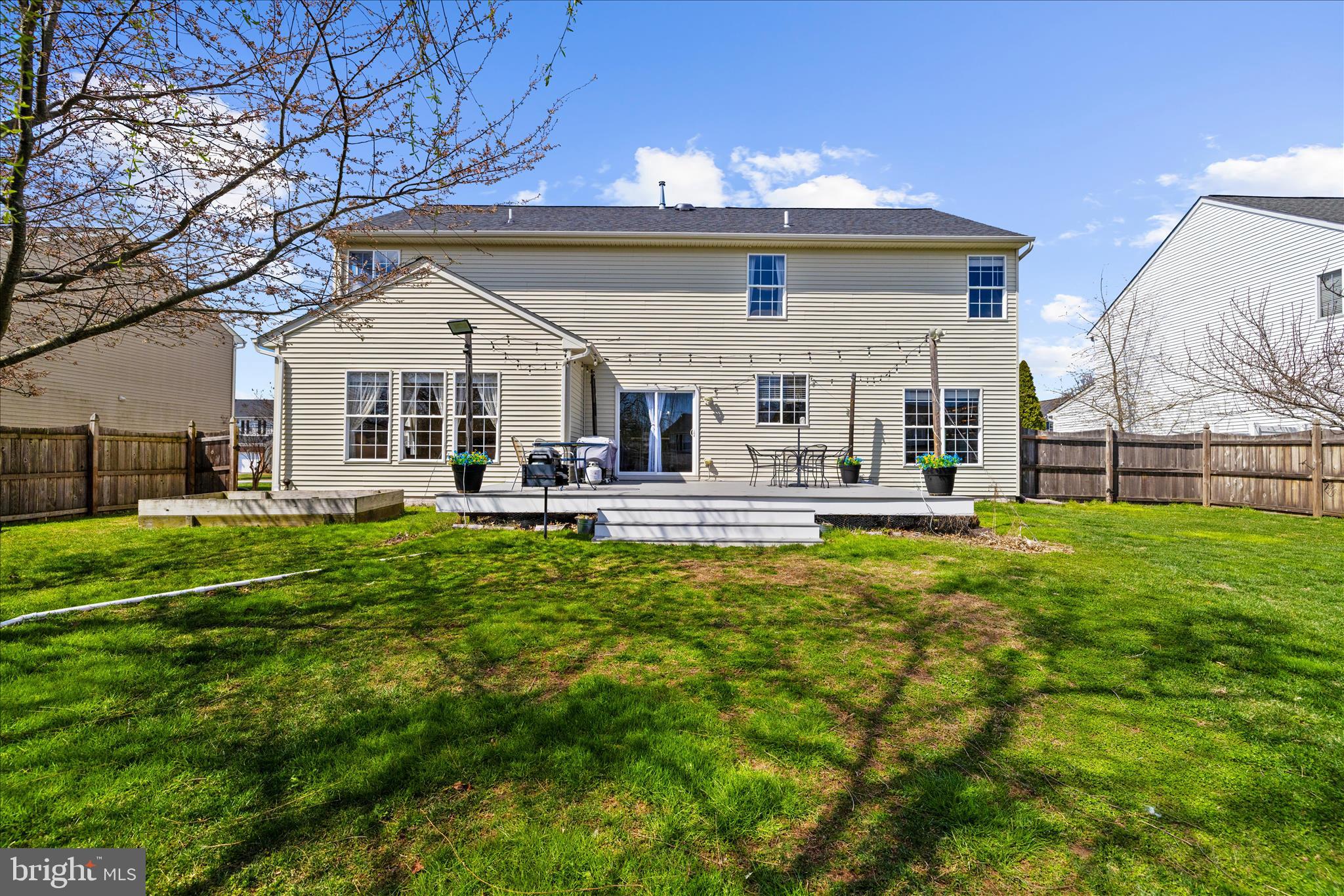 NORTH BROOK - Residential