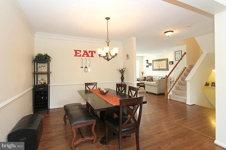 BELMONT COUNTRY CLUB - Residential Lease