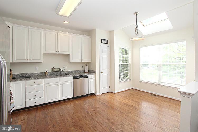 BELMONT COUNTRY CLUB - Residential Lease