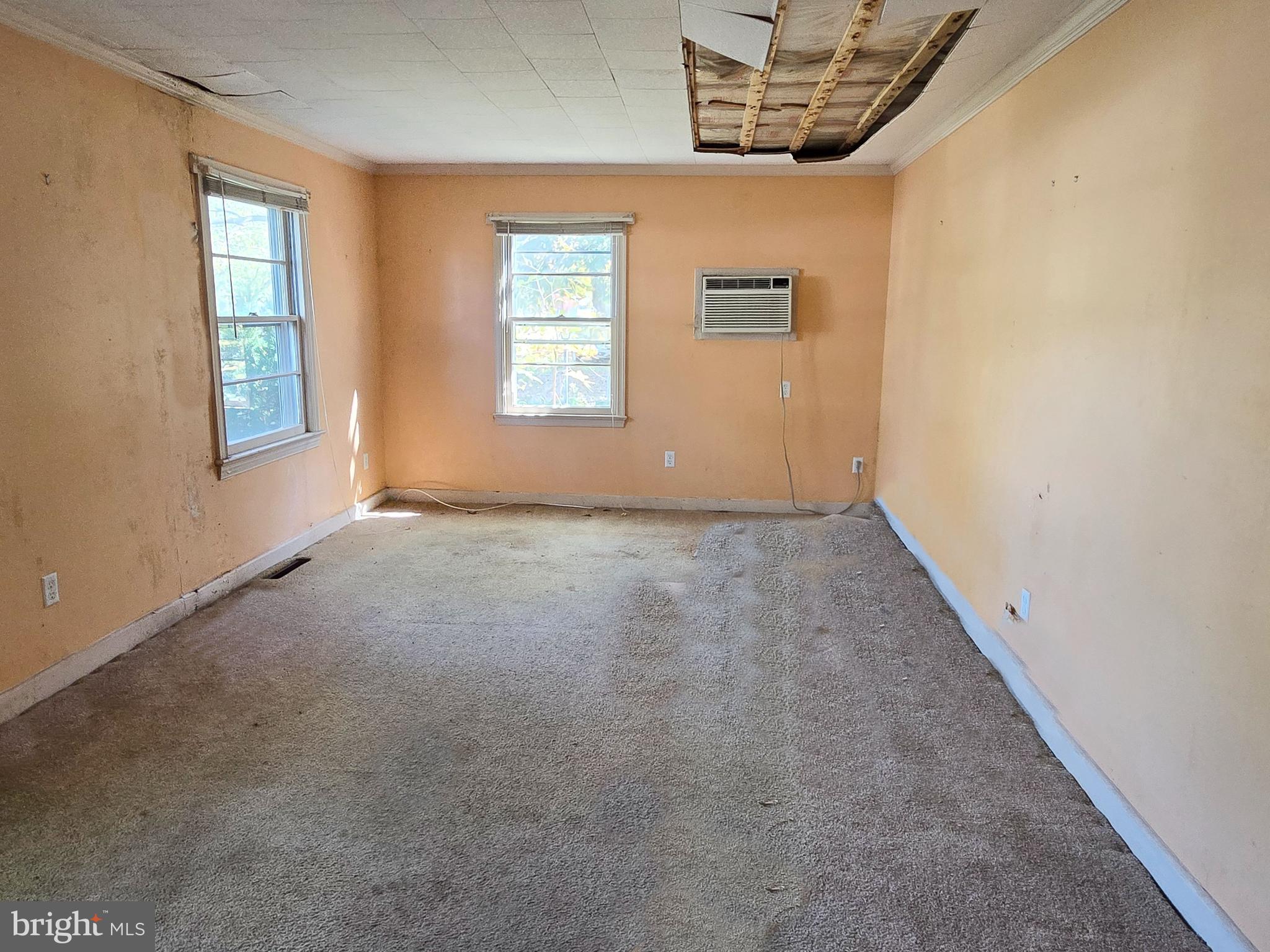 COULBOURN MANOR - Residential