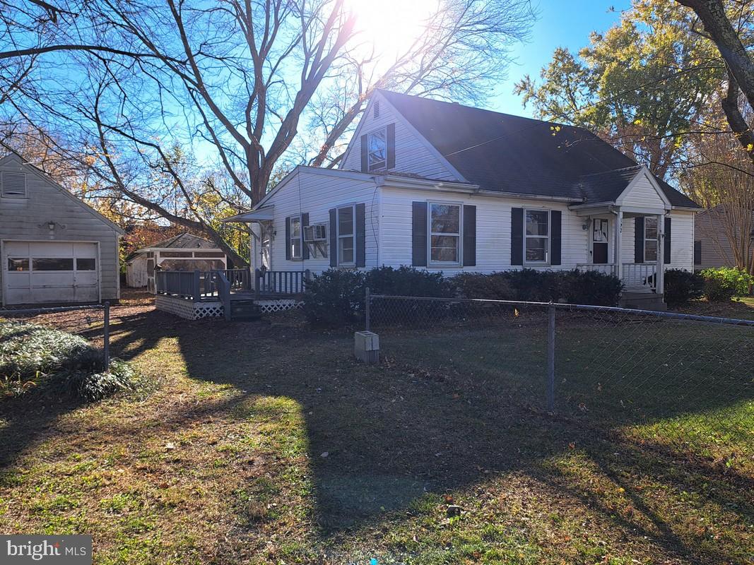 COULBOURN MANOR - Residential