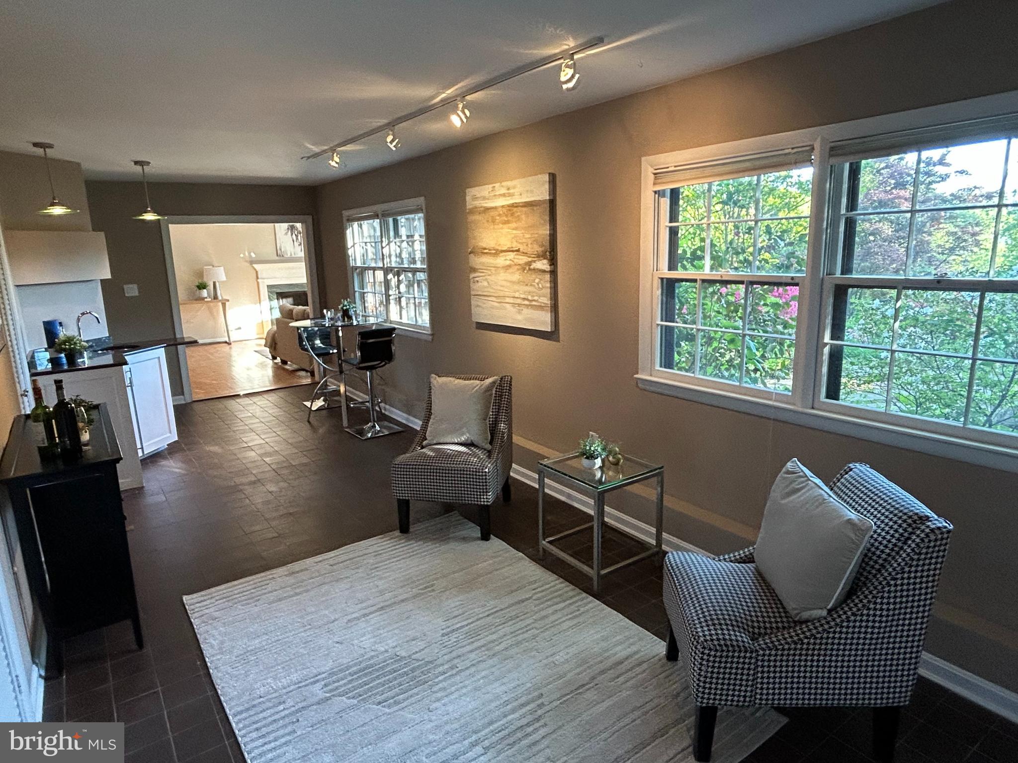CHESTERBROOK - Residential