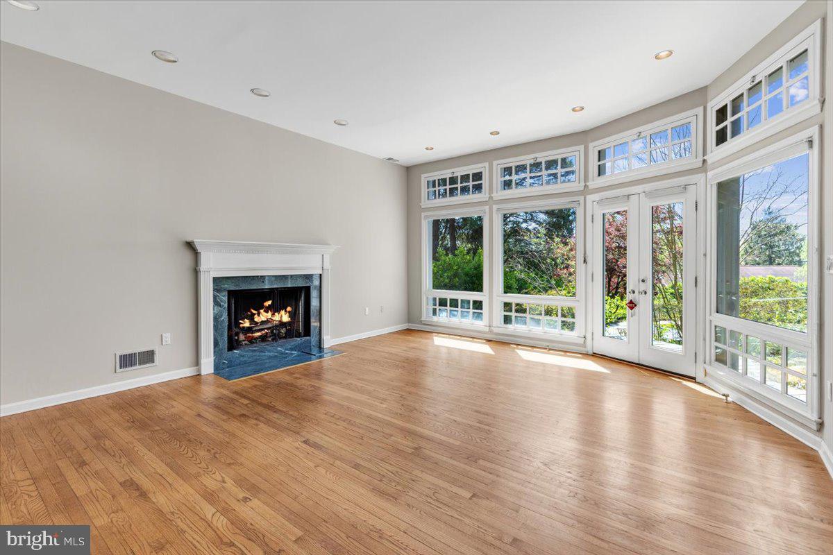 CHESTERBROOK - Residential