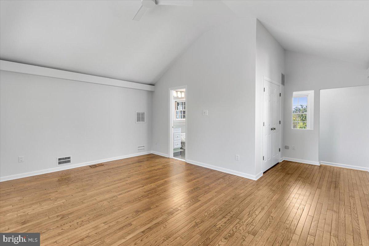 CHESTERBROOK - Residential