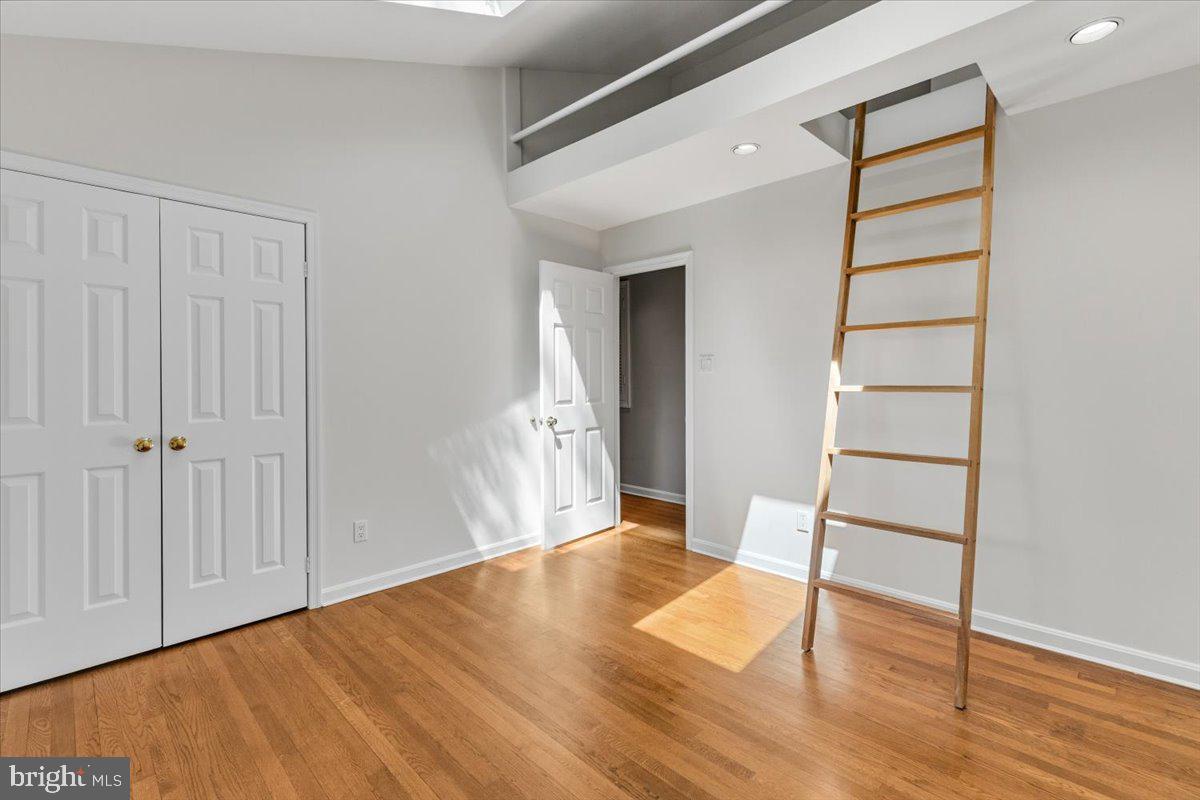 CHESTERBROOK - Residential
