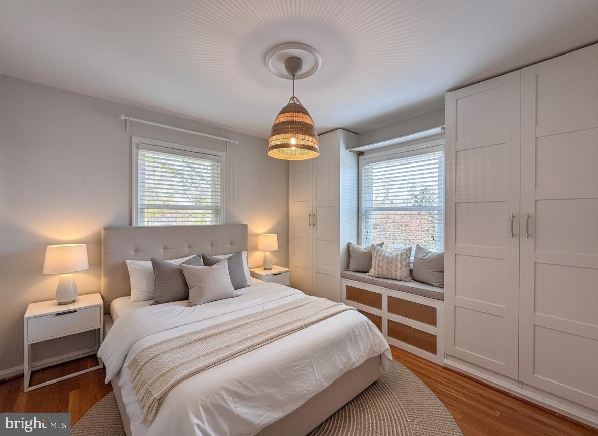 WARWICK VILLAGE - Residential Lease