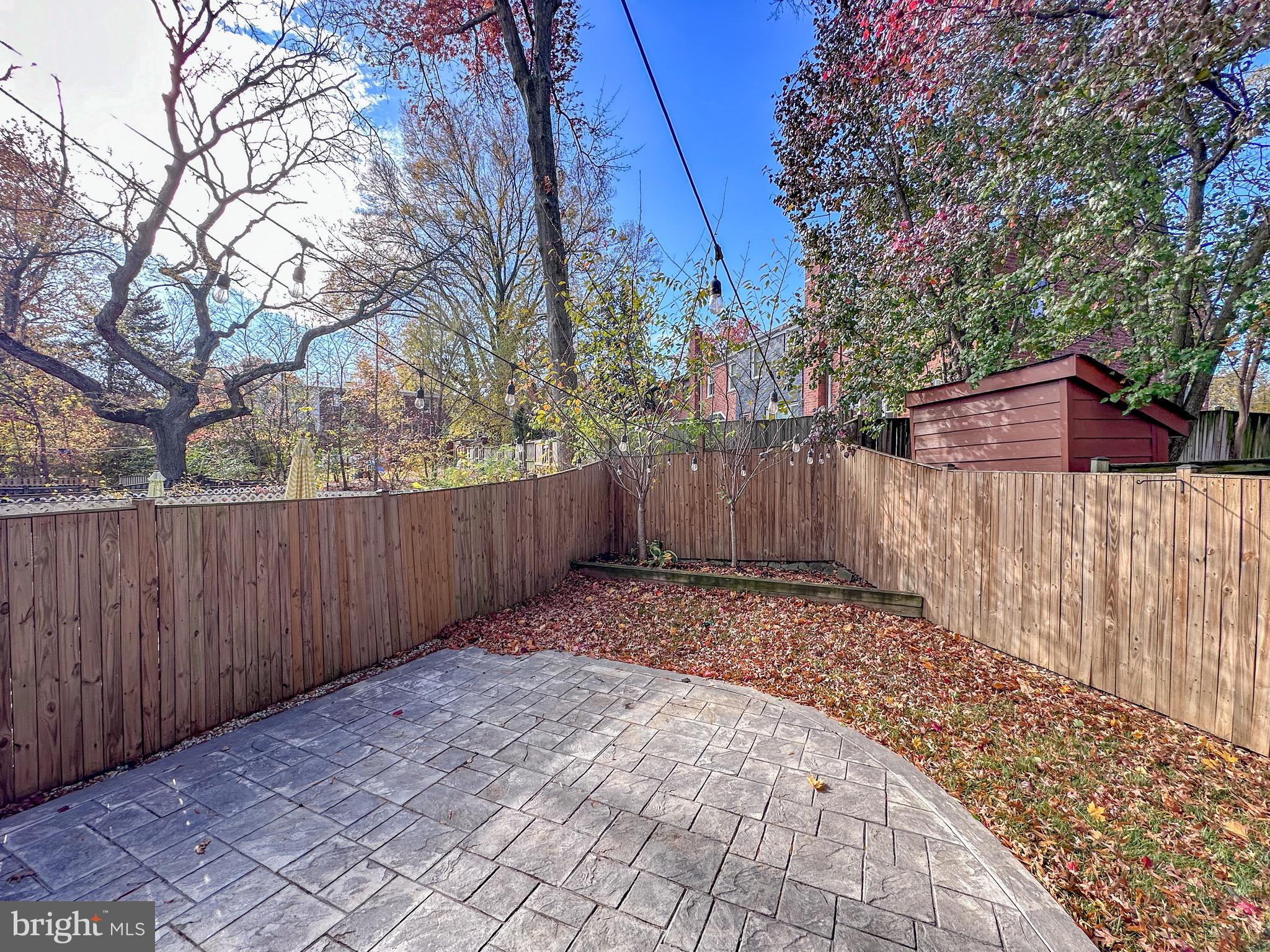 WARWICK VILLAGE - Residential Lease