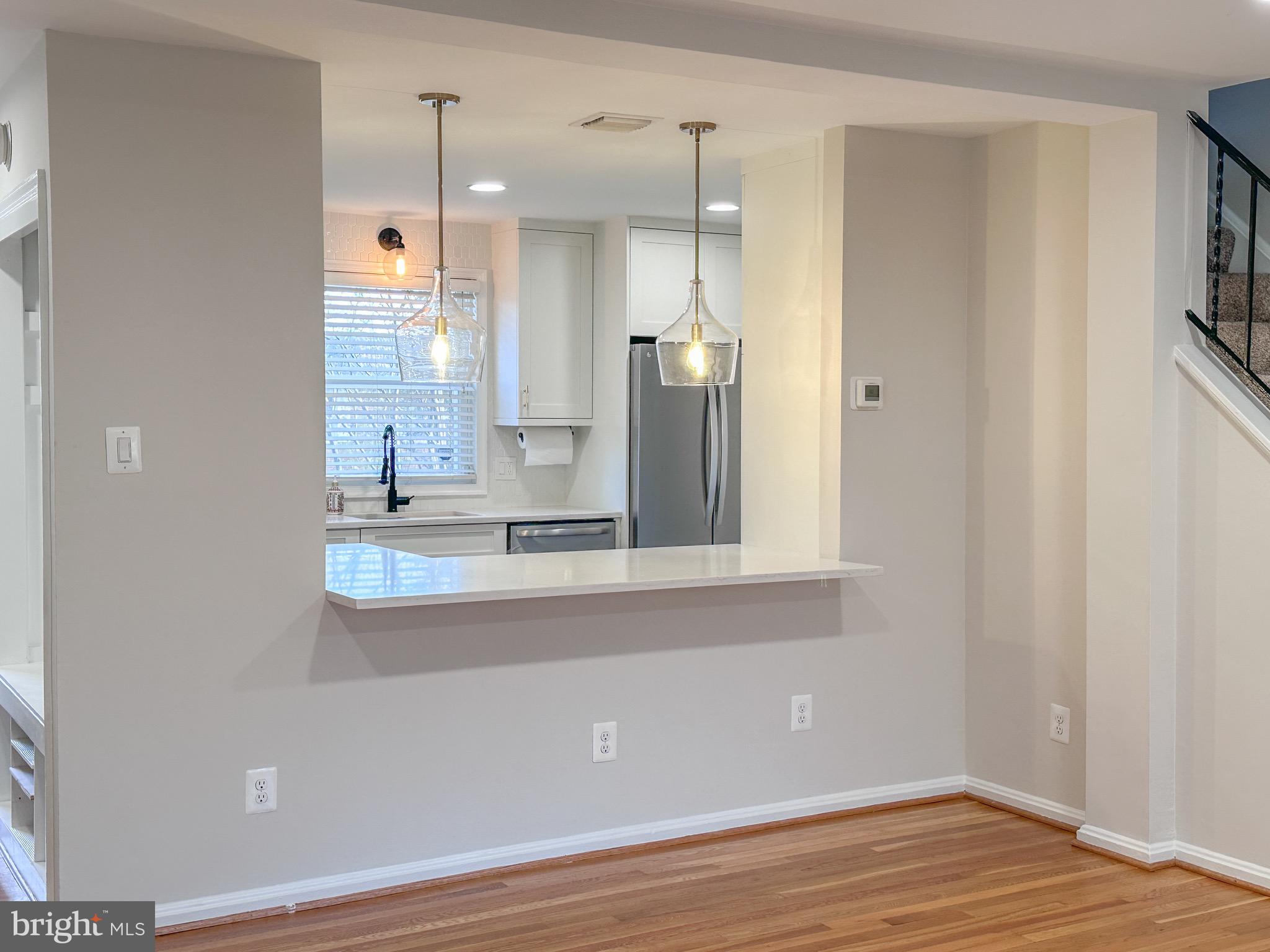 WARWICK VILLAGE - Residential Lease