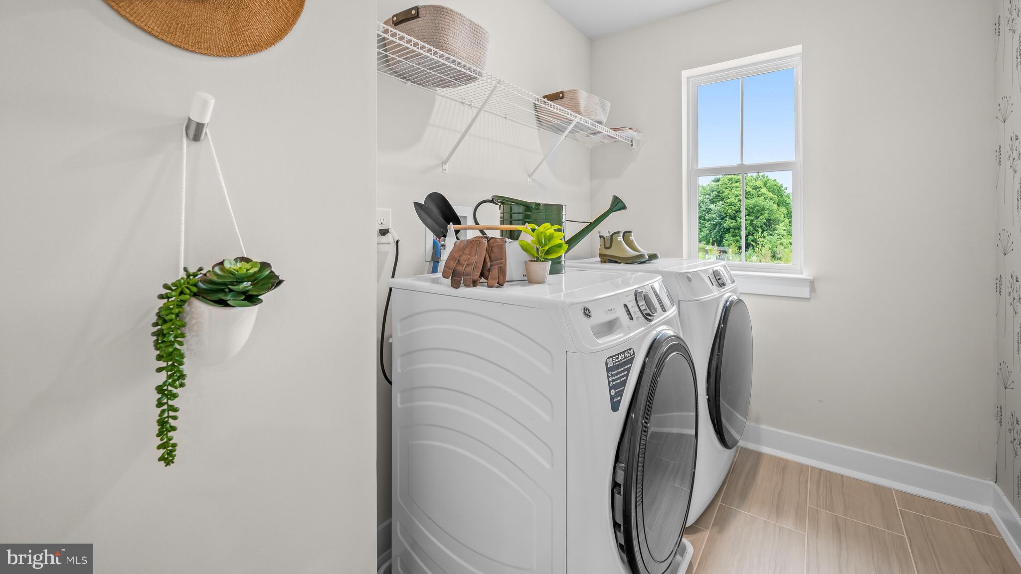 FARM VIEW - Residential