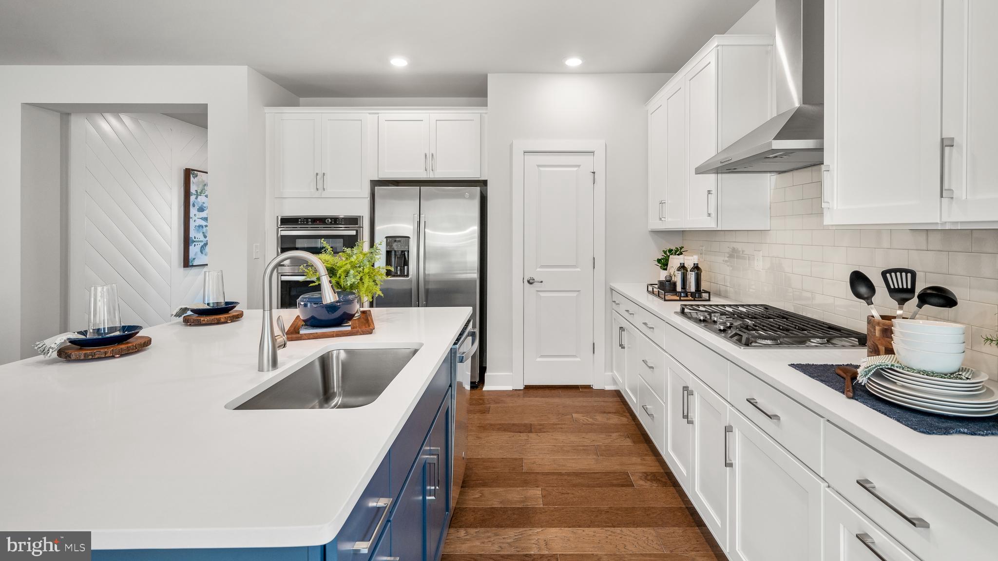 FARM VIEW - Residential