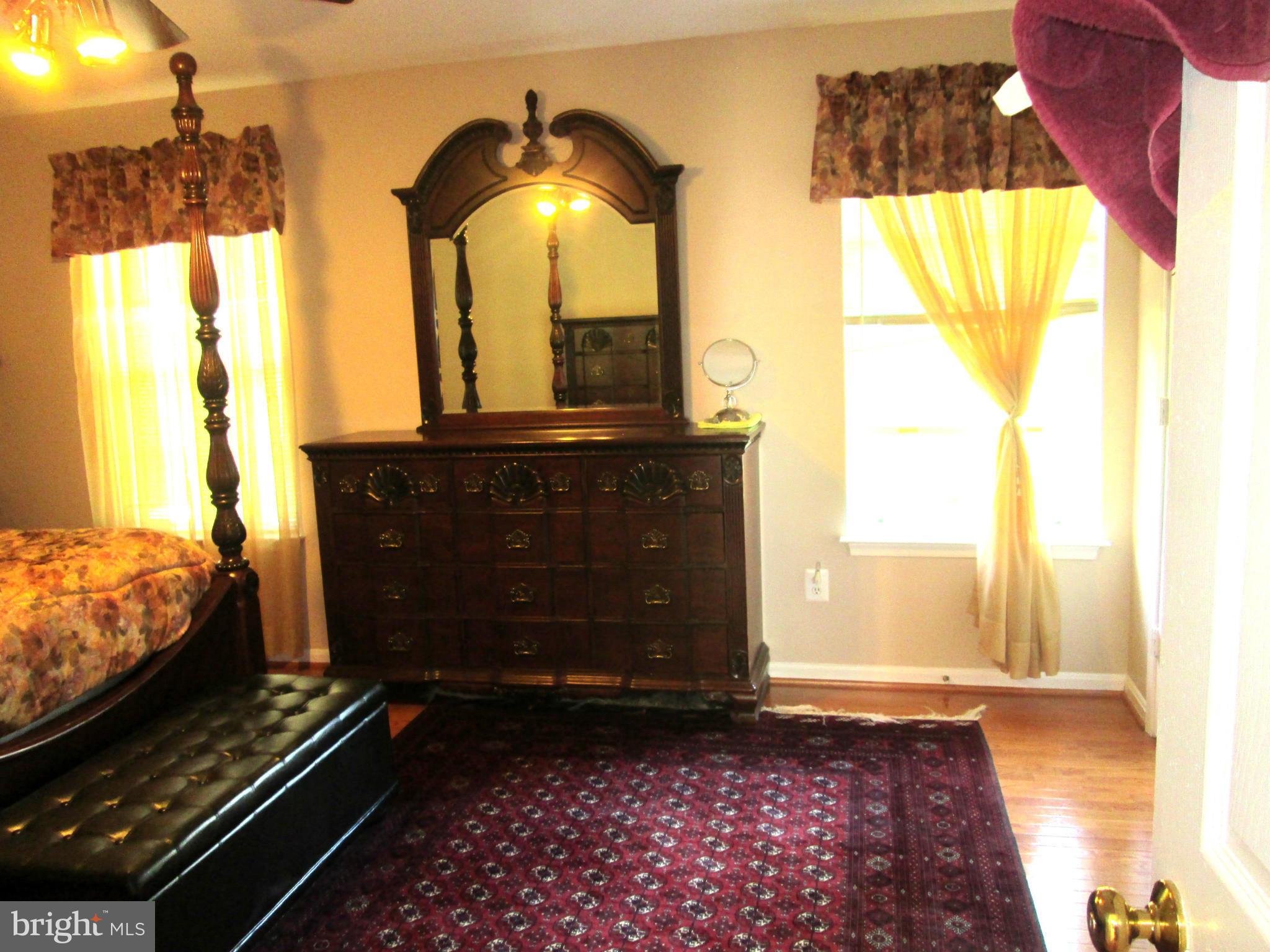 BELMONT STATION - Residential