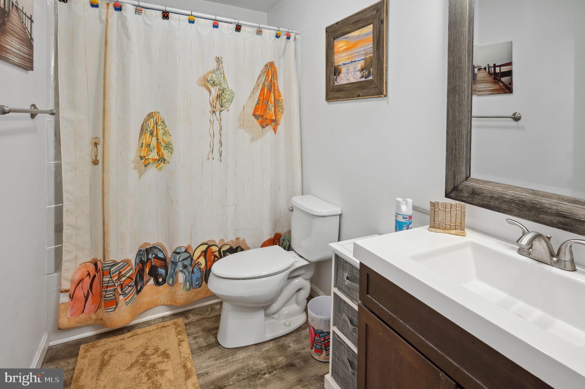 MYSTIC HARBOUR - Residential