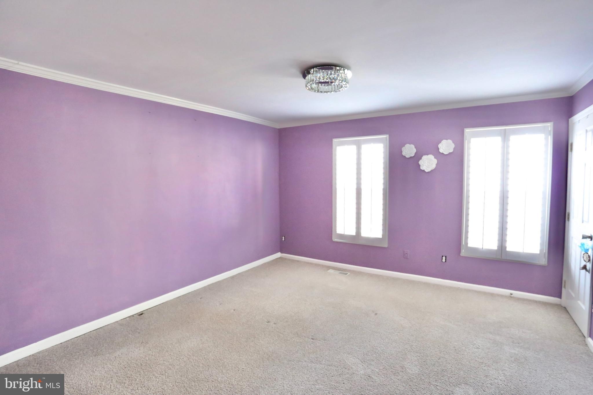 GREEN TRAILS - Residential Lease