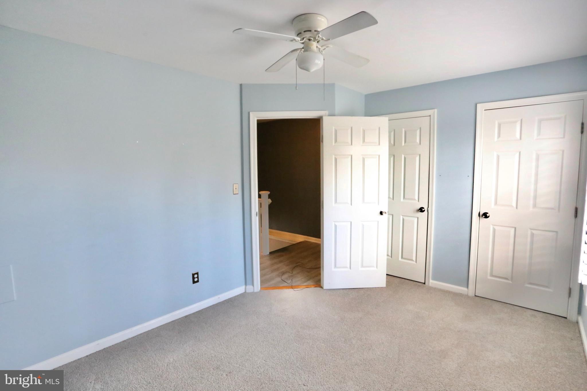 GREEN TRAILS - Residential Lease