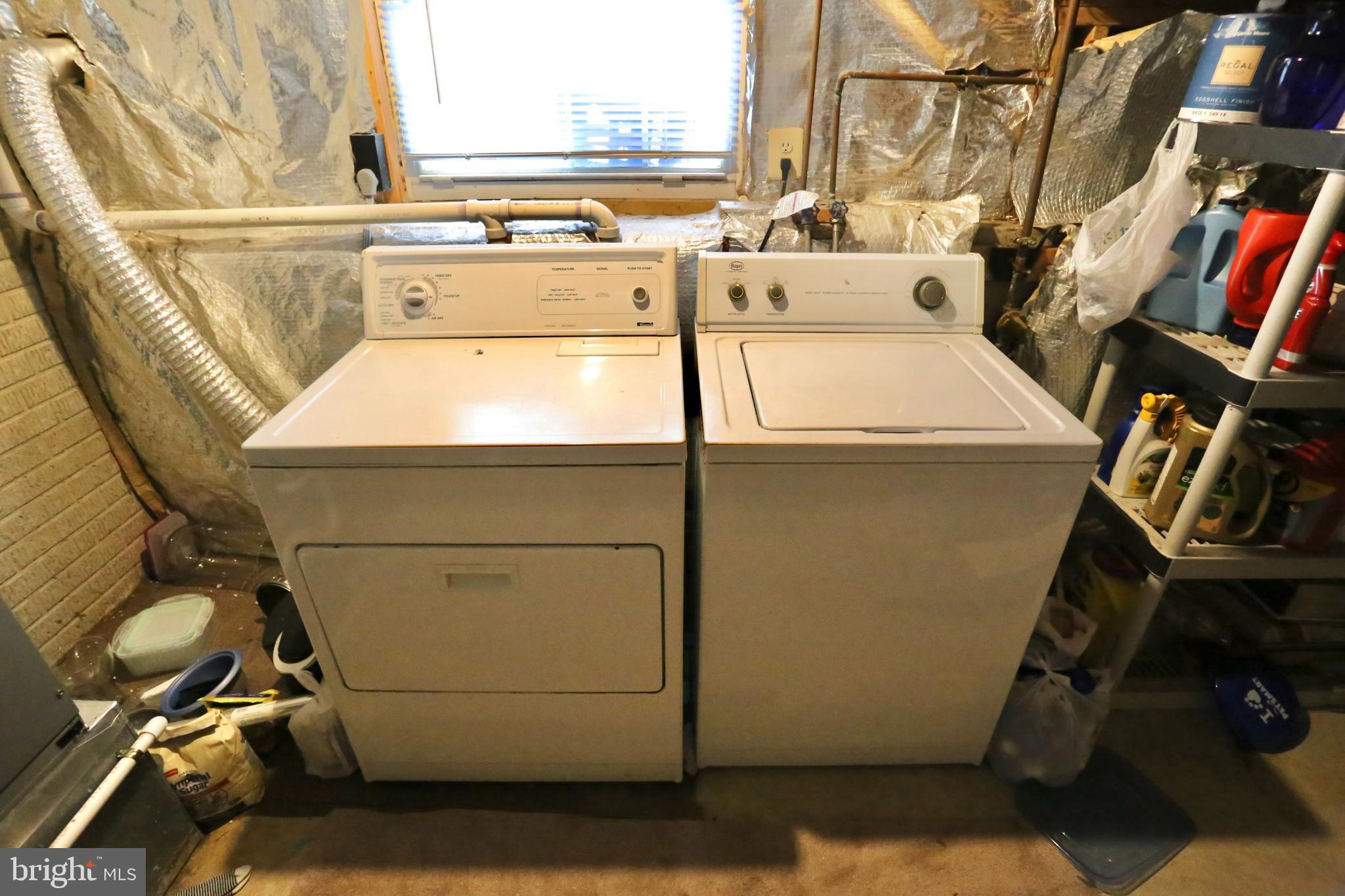 GREEN TRAILS - Residential Lease