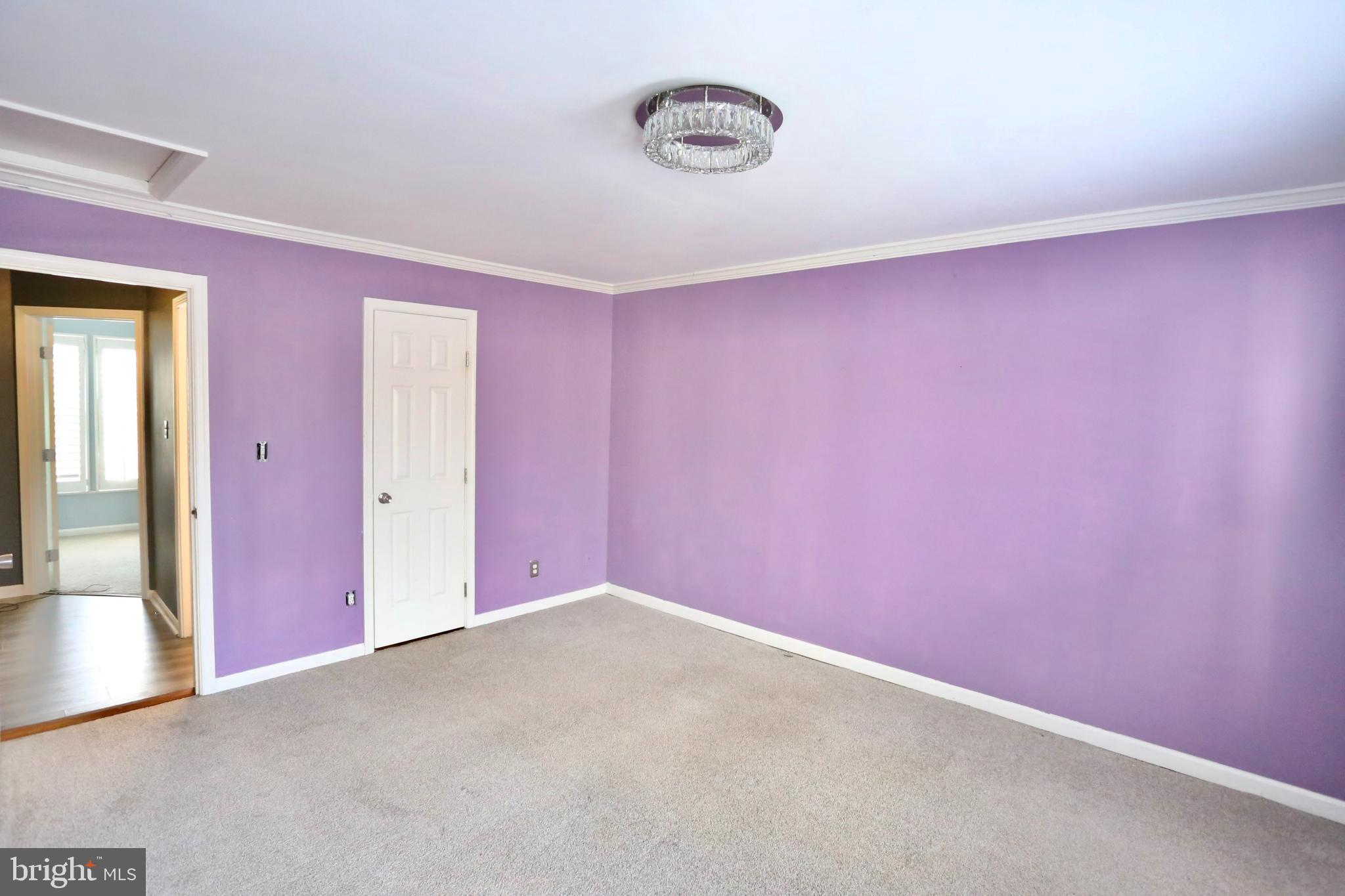 GREEN TRAILS - Residential Lease