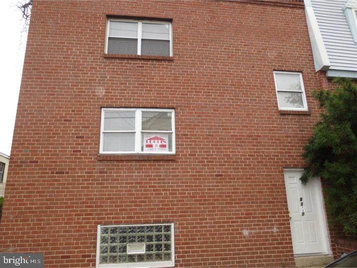 FRANKFORD - Residential Lease