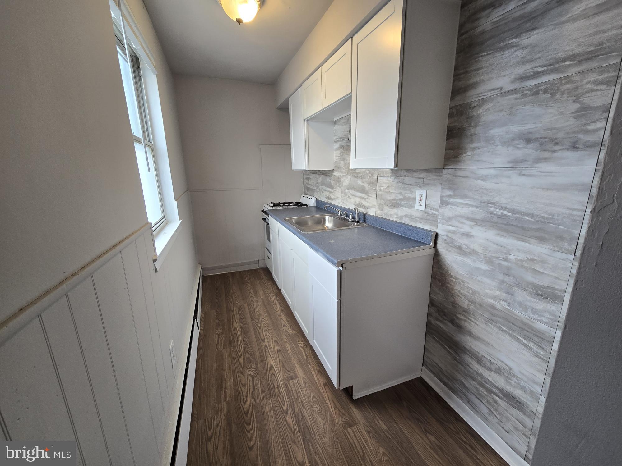 5302 DUFFIELD STREET 1ST FLOOR