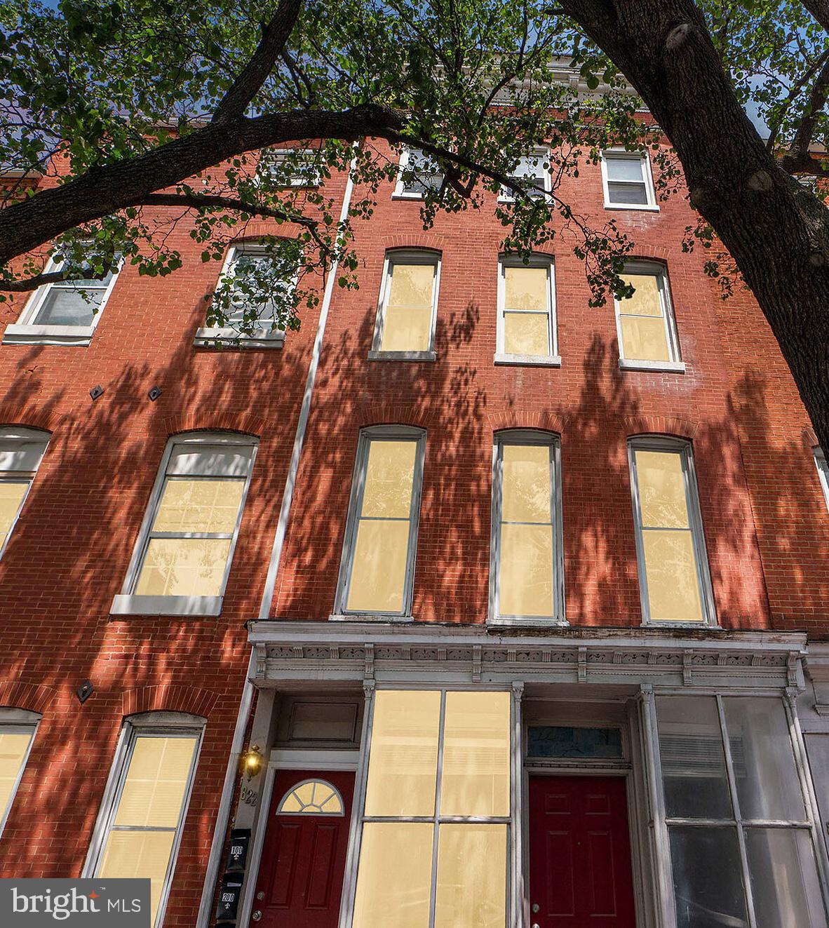 HOLLINS MARKET - Residential Lease