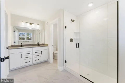 108 Ferry Lane Unit 4, Phoenixville, PA MLS: PACT2109930