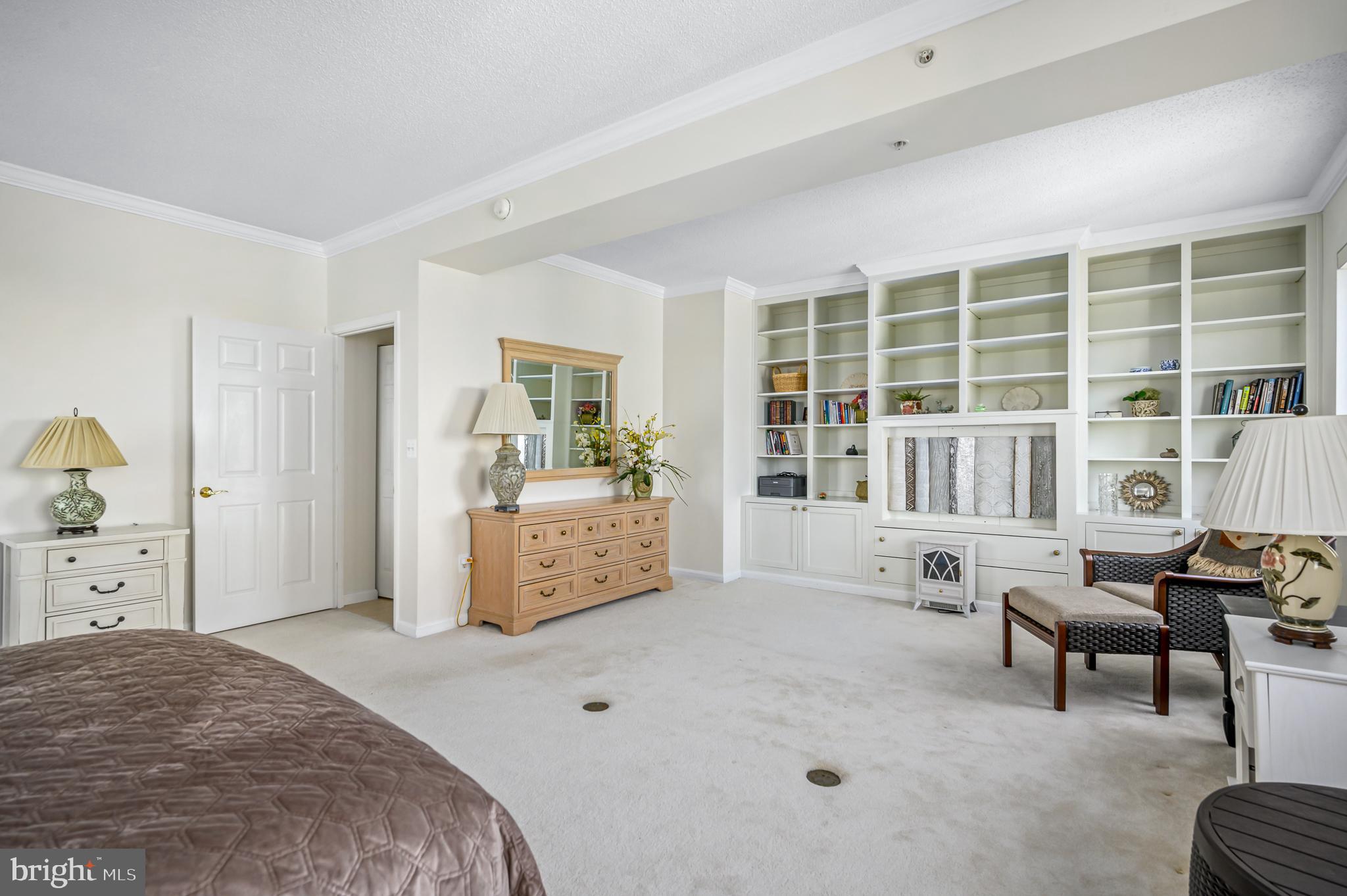 LANSDOWNE WOODS - Residential Lease