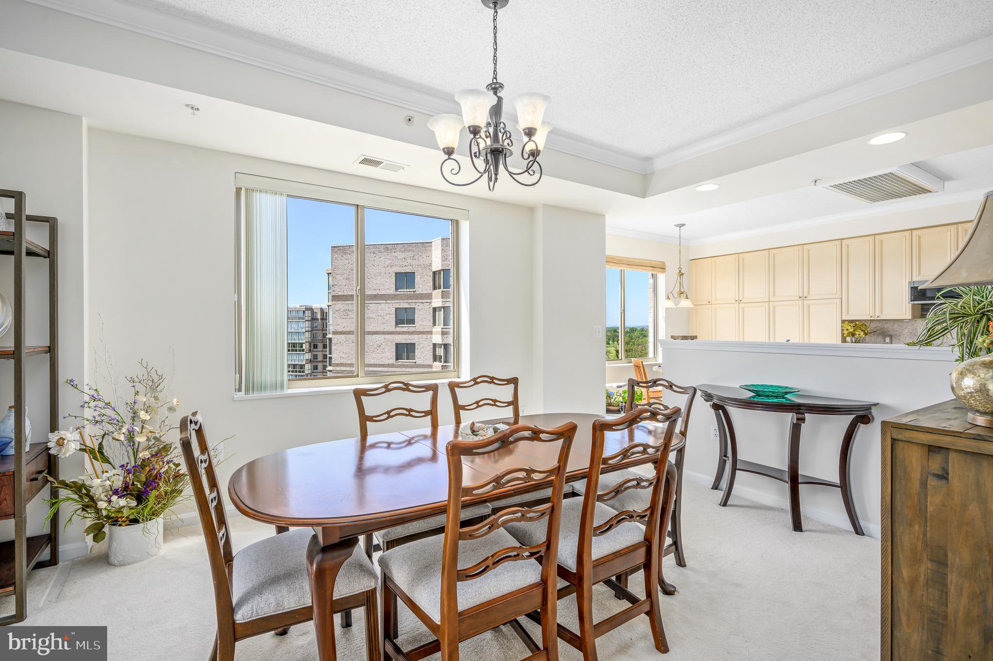 LANSDOWNE WOODS - Residential Lease