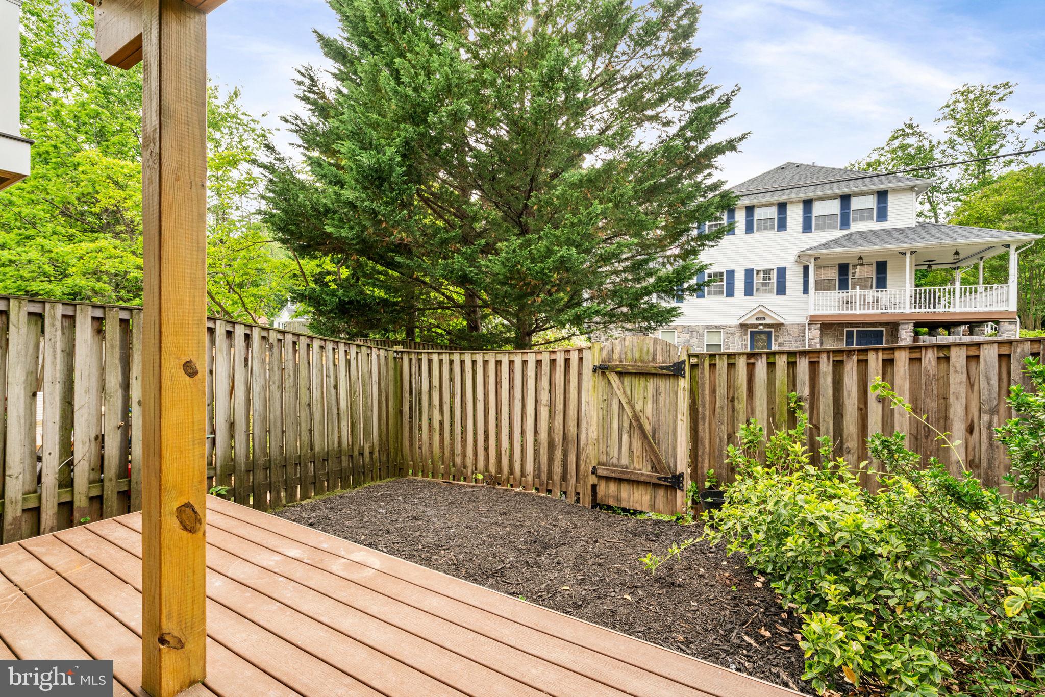 LITTLE RIVER MEWS - Residential