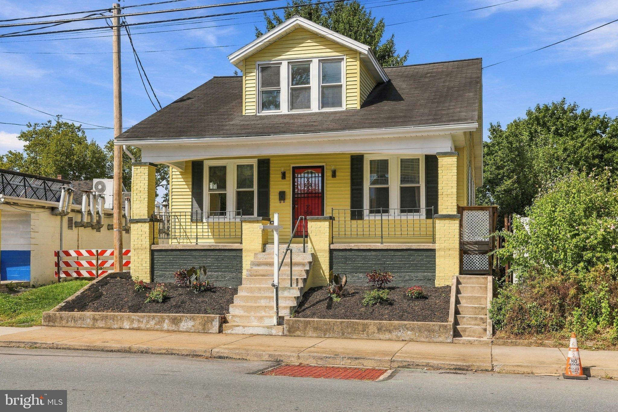 625 S SECOND STREET
